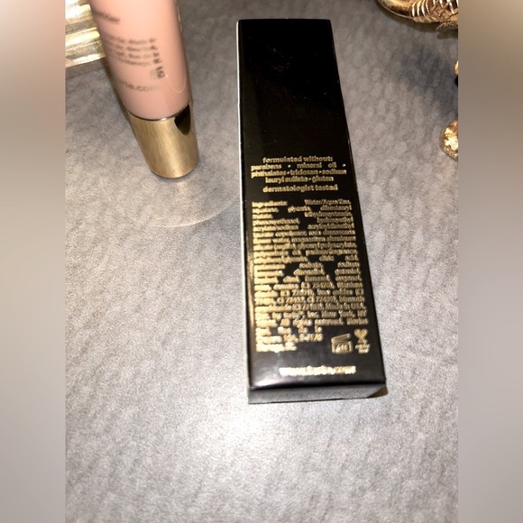 Tarte Tartiest Pro Glow Liquid Highlighter in the Shade Sparkler - Picture 6 of 7